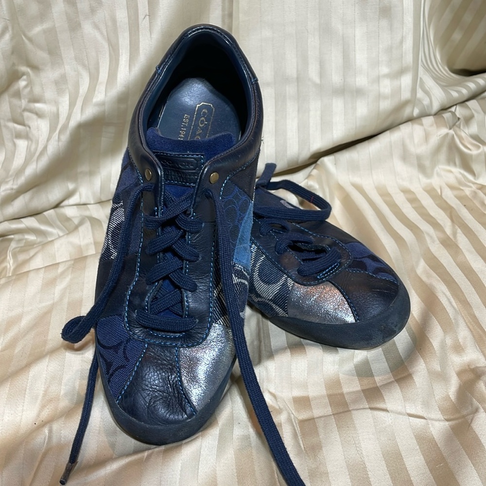 Coach Pam sneakers sz 8 like new